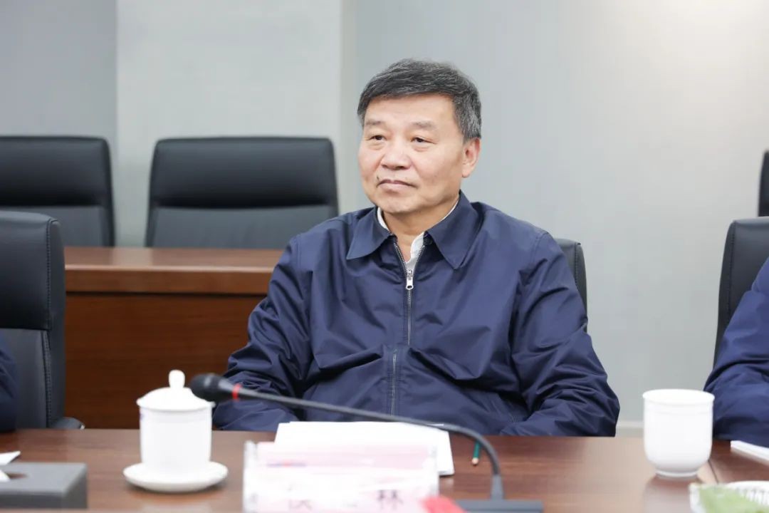 中国人民银行调研组调研beat365官网