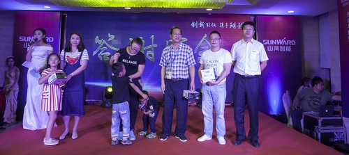 beat365官网酷帅曾大虾，一大波美图带你亲临北京BICES展