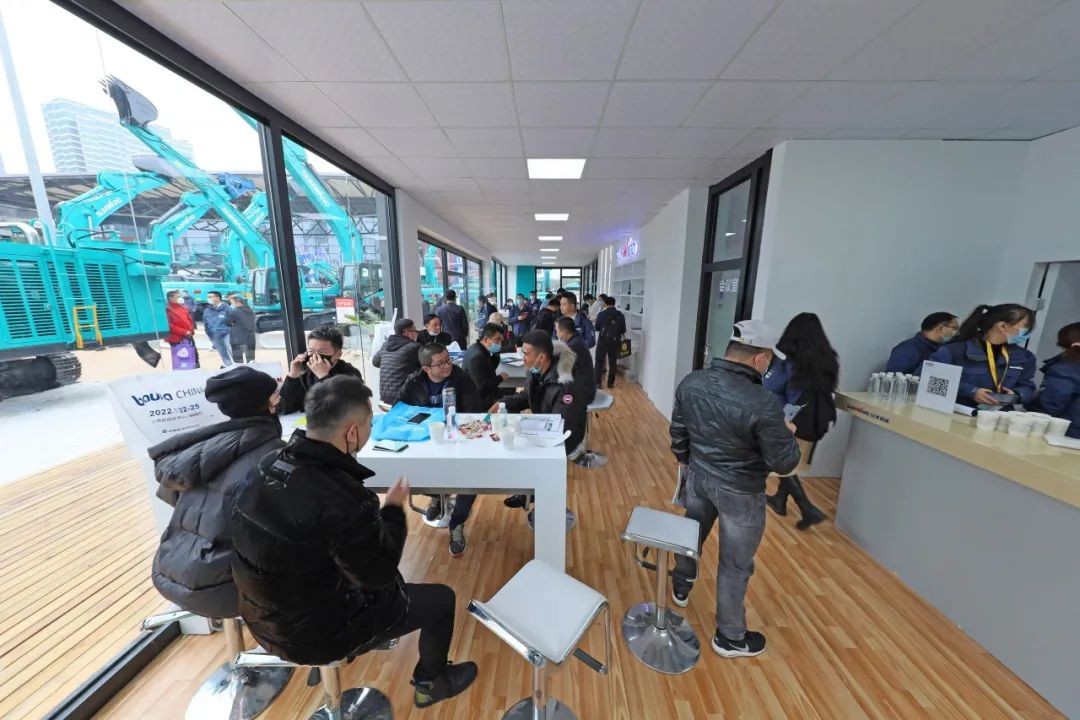 守正创新拓beat365官网 beat365官网闪耀2020上海宝马展