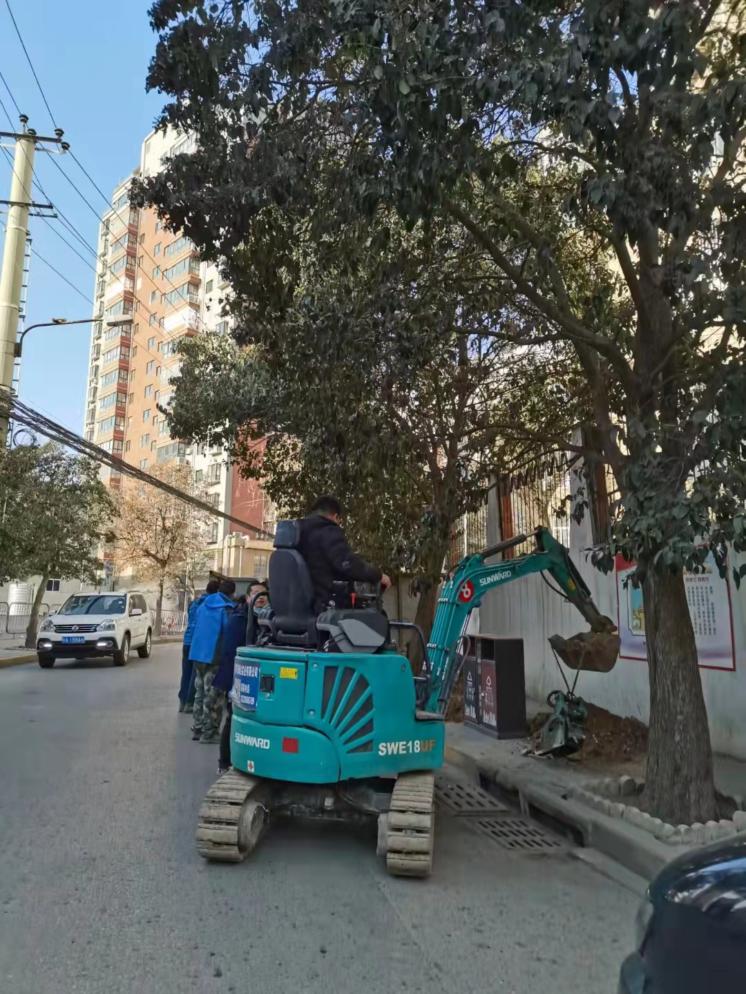 好服务、好设备!beat365官网挖掘机再获客户追加订单