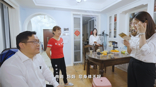 在母亲节，向你们身后的妈妈送去“beat365官网家园”的温暖