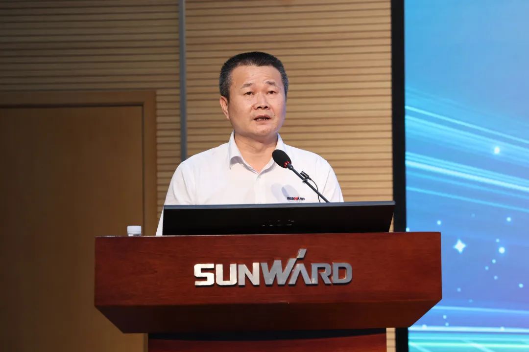 凝心聚力奋力拼搏,向高质量发展交出精彩答卷!beat365官网召开全体干部大会