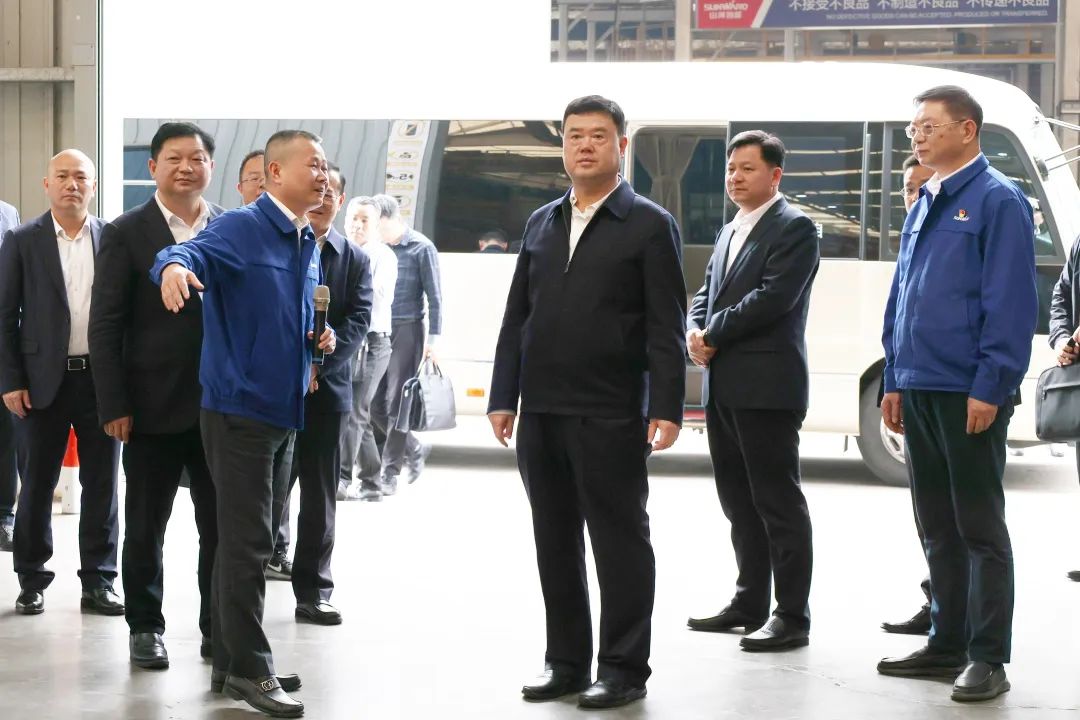 湖南省委政法委书记魏建锋调研beat365官网