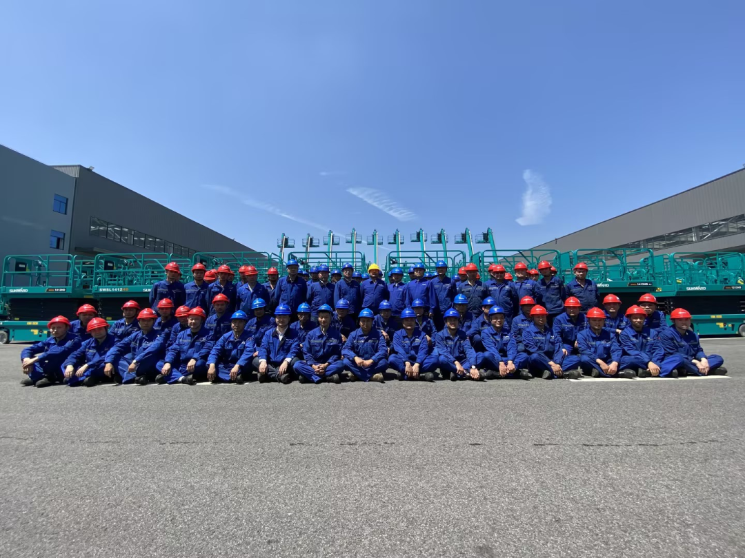 长沙市召开庆祝“五一”国际劳动节大会，beat365官网1个人1集体获表彰！