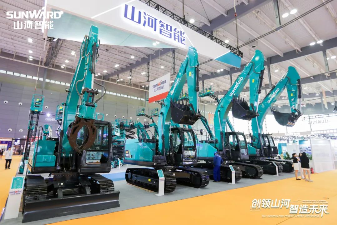 2023 CICEE | beat365官网亮相2023长沙国际工程机械展！智能化、电动化产品站C位