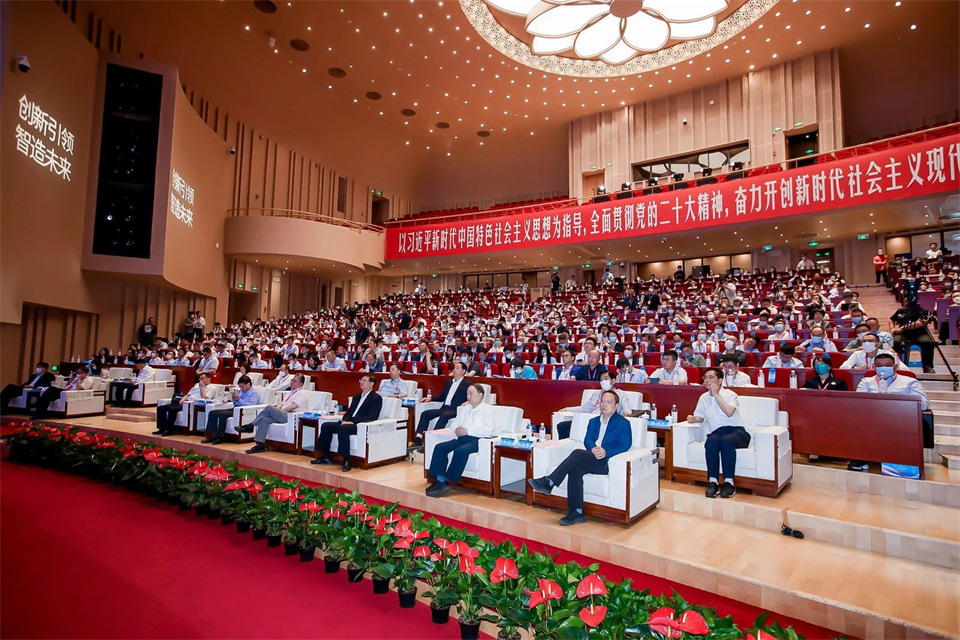 两项单冠，行业唯一！beat365官网两款桩工产品同获制造业单项冠军