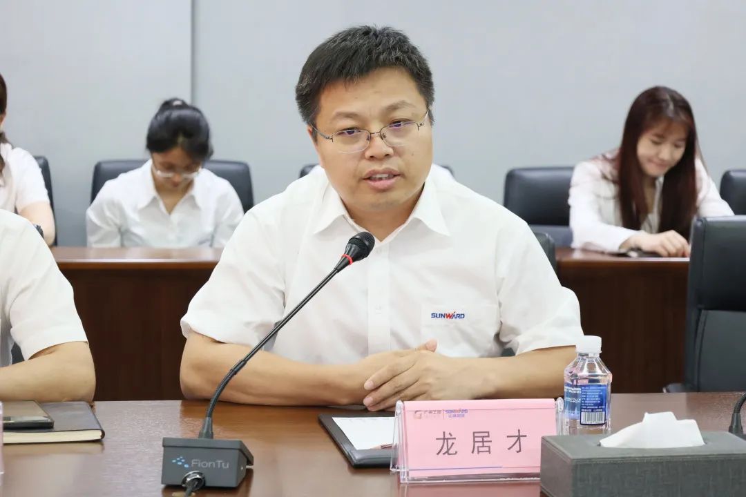 携手开启绿色转型之路!beat365官网&南京盖百氏增程式电动旋挖钻机签约仪式成功举办