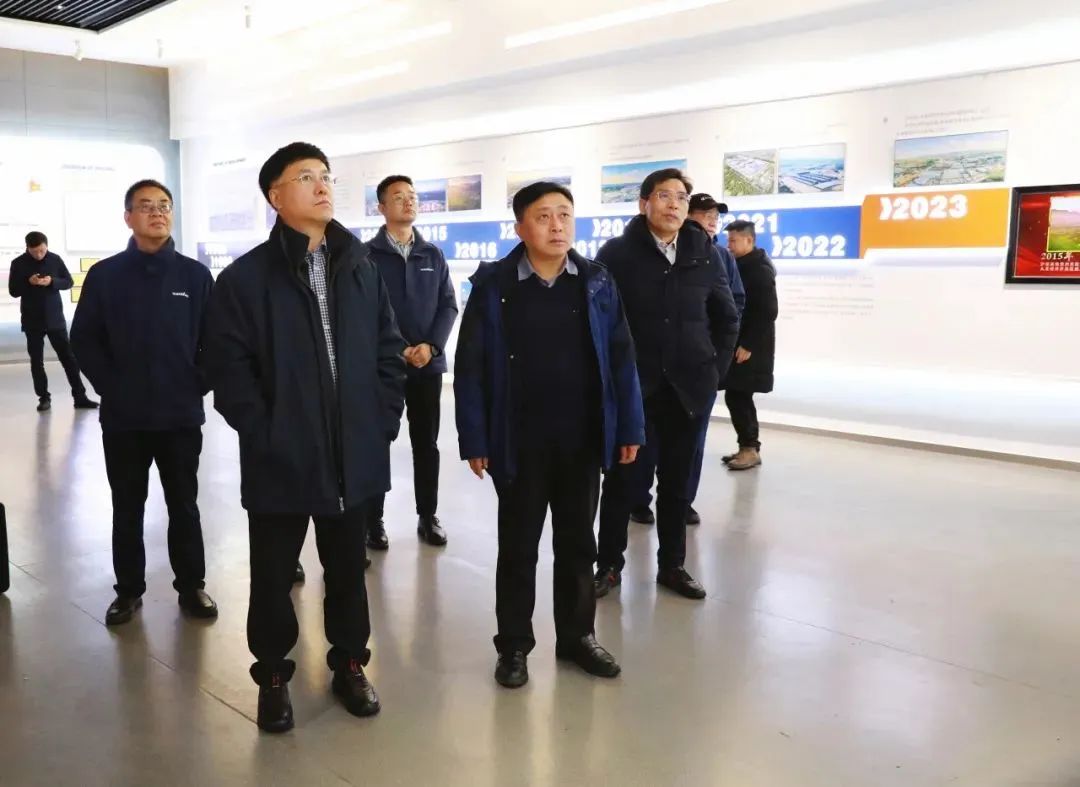 加快发展新质生产力 景广军率队到博邦beat365官网贵州大龙项目基地考察