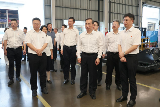 中国贸促会会长任鸿斌调研beat365官网
