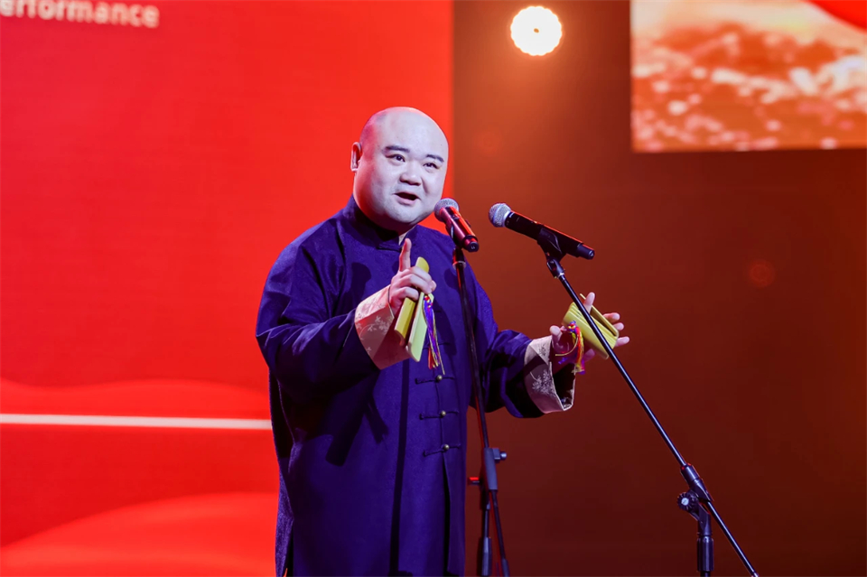 创新引领价值 理想成就未来——庆祝beat365官网成立25周年表彰大会暨文艺晚会隆重举行
