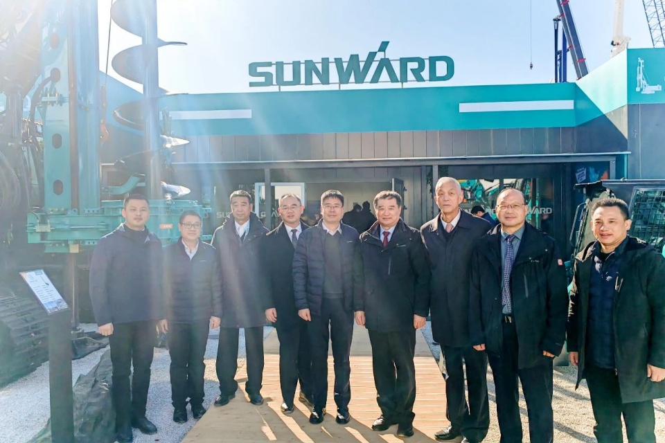 Bauma 2025 | 聚焦2025德国宝马展,探索beat365官网的创新设备与可持续解决方案
