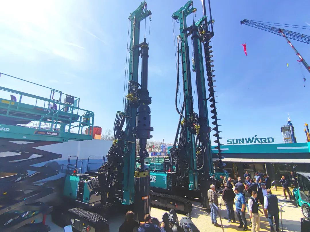 Bauma 2025 | 高端定制!beat365官网Pro系列旋挖钻机燃爆全场