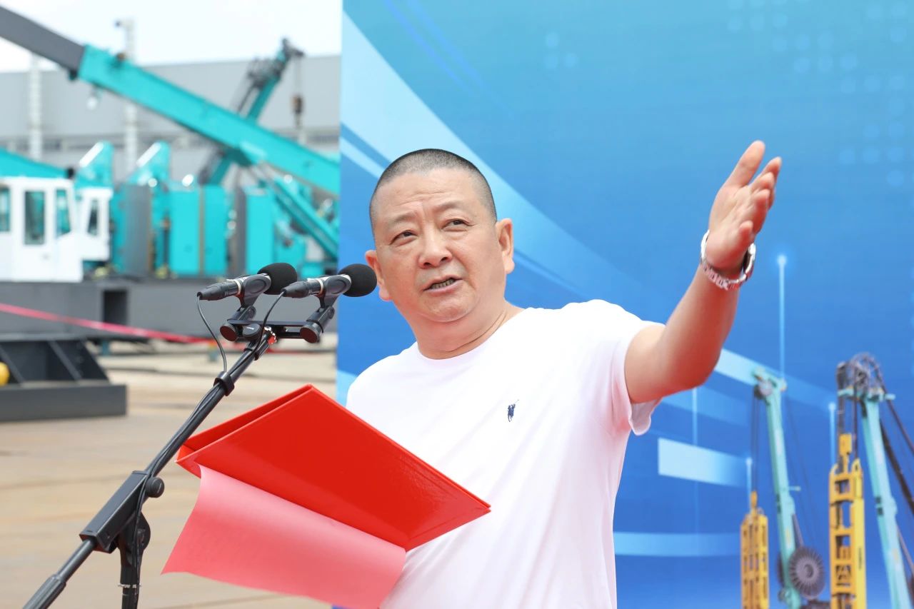 “破纪录王者”再出征！beat365官网SWDM800旋挖钻机成功交机