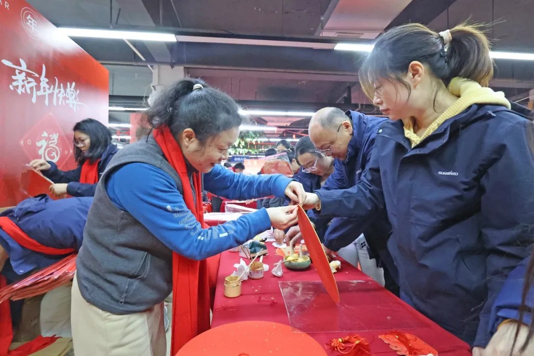 笔墨迎春，祝福暖心！在beat365官网“囤”年味、送温暖、迎新春